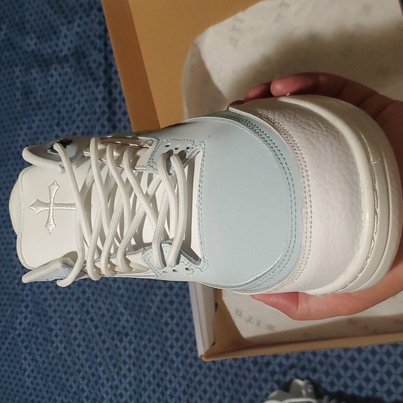 Kito Wares (J3) ‘Mother Mary Tribus’ Size 11 - Picture 8 of 8